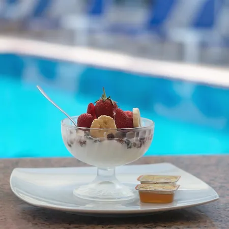 Apartahotel Athena